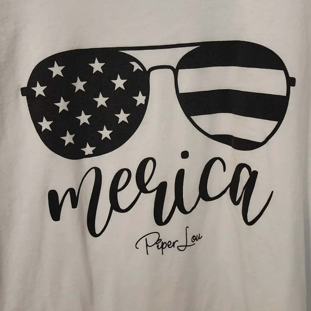 Piper Lou Merica T-shirt size XL